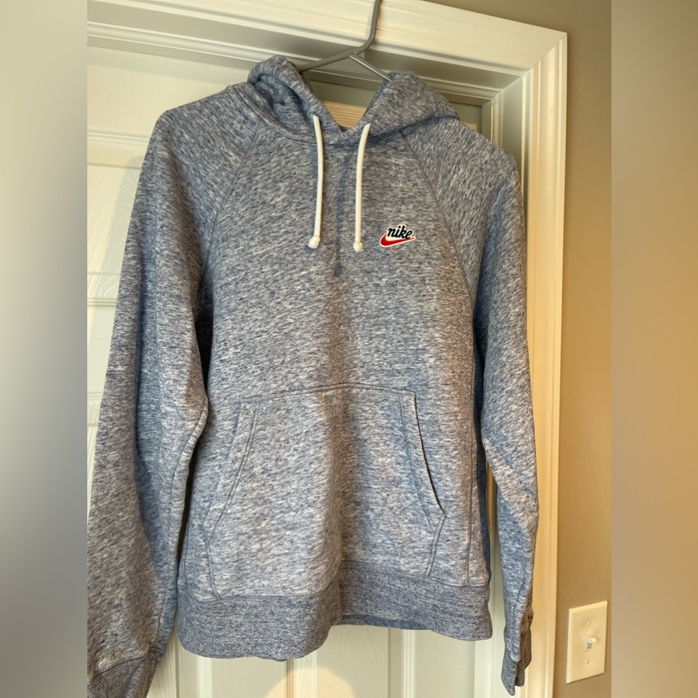 Nike Sportswear Heritage Hoodie